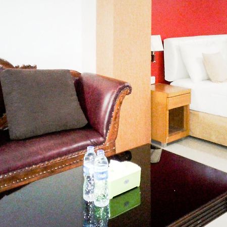 Kyo Serviced Apartment Jakarta Cilandak  Екстер'єр фото