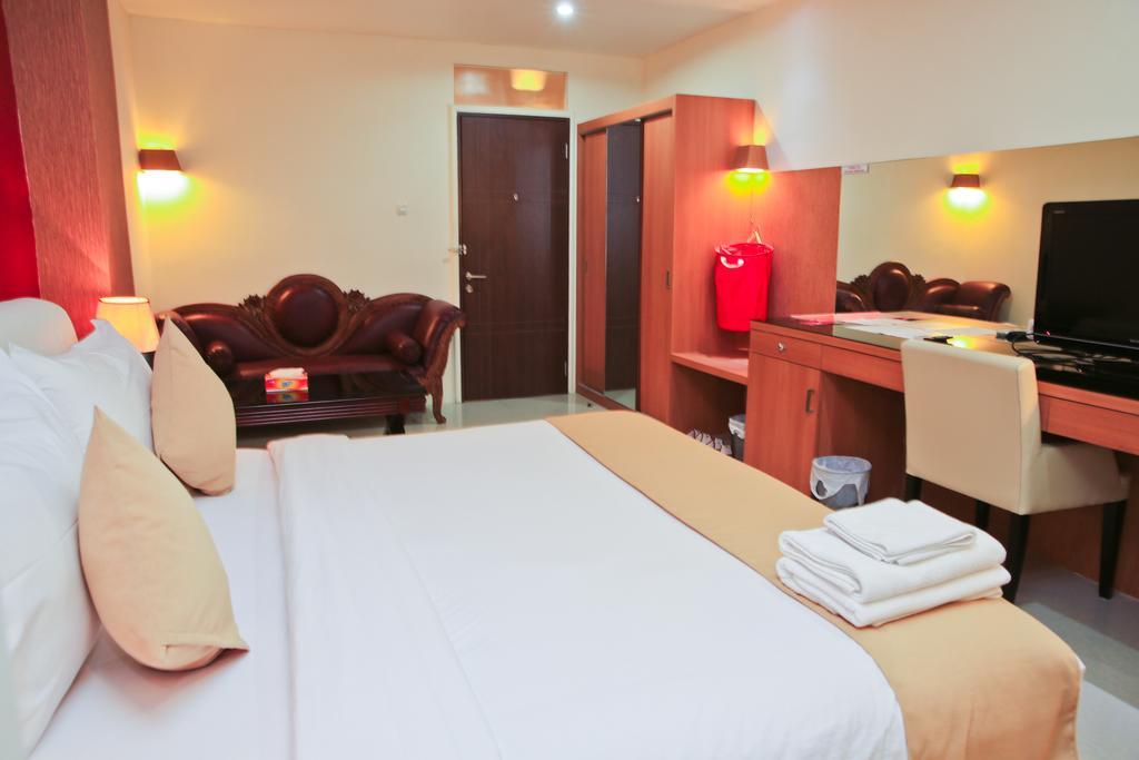 Kyo Serviced Apartment Jakarta Cilandak  Екстер'єр фото