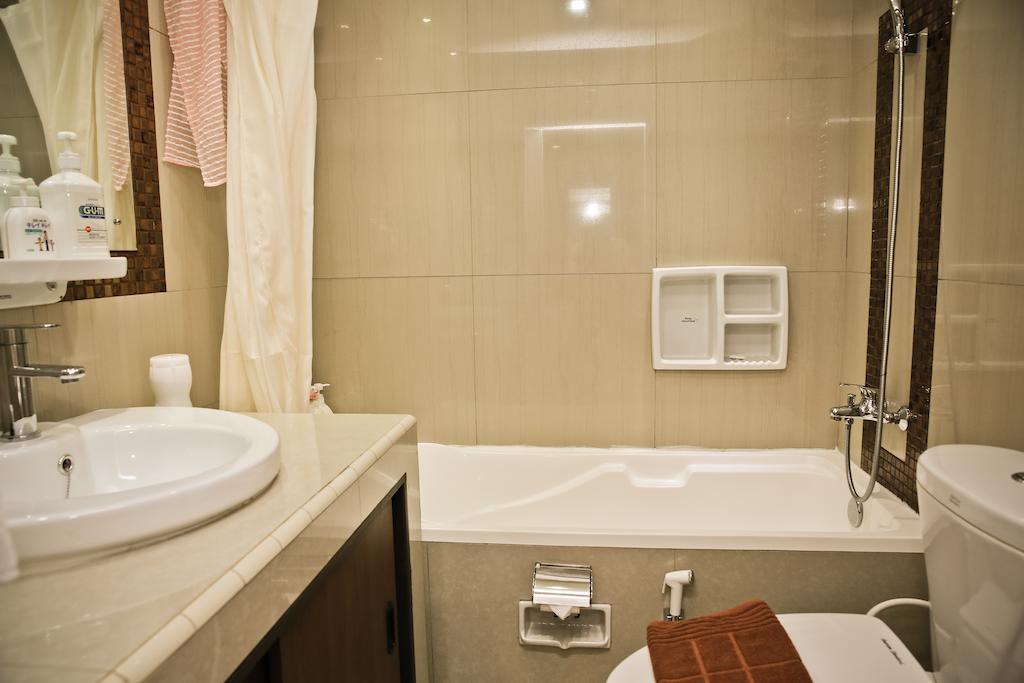 Kyo Serviced Apartment Jakarta Cilandak  Екстер'єр фото