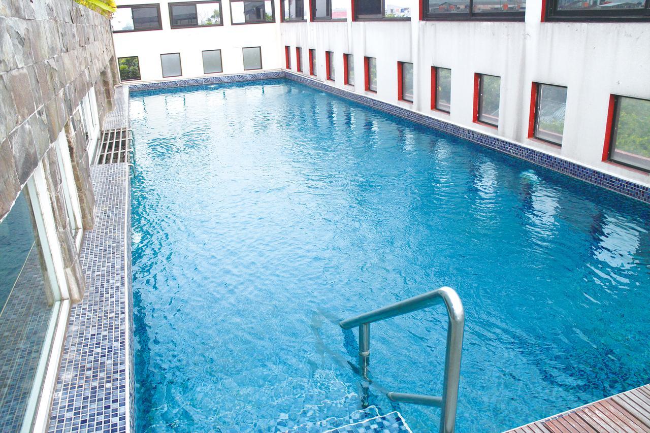 Kyo Serviced Apartment Jakarta Cilandak  Екстер'єр фото