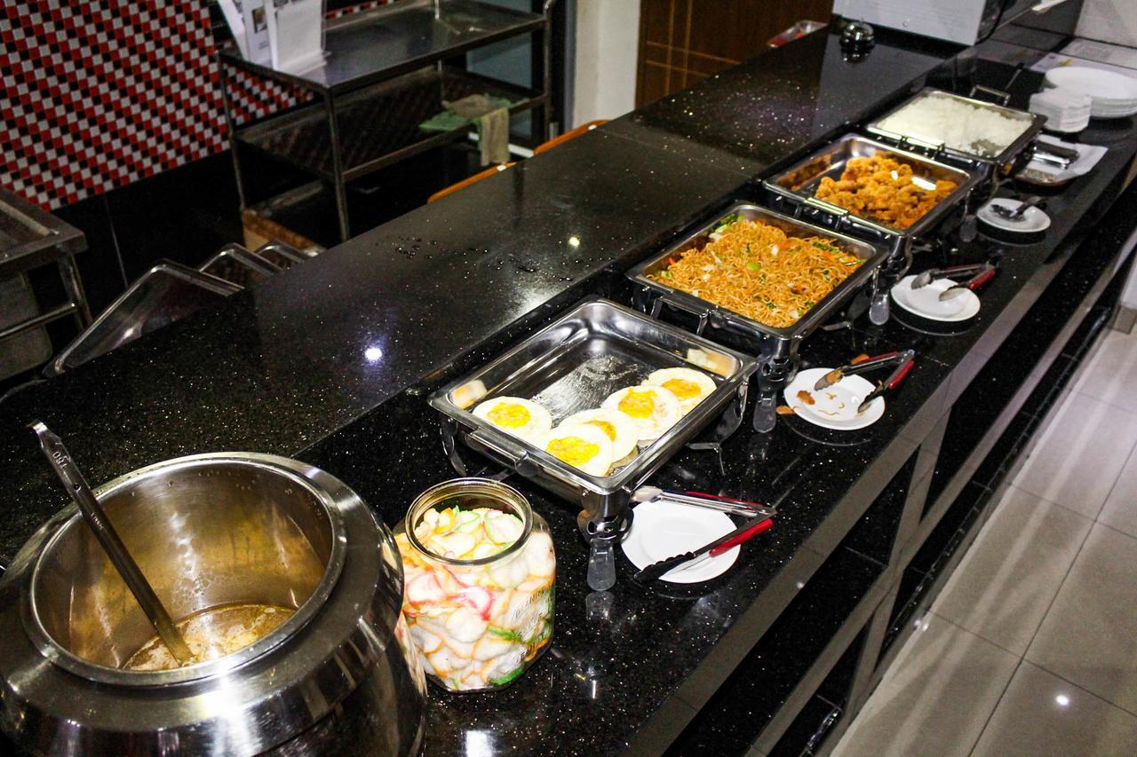 Kyo Serviced Apartment Jakarta Cilandak  Екстер'єр фото