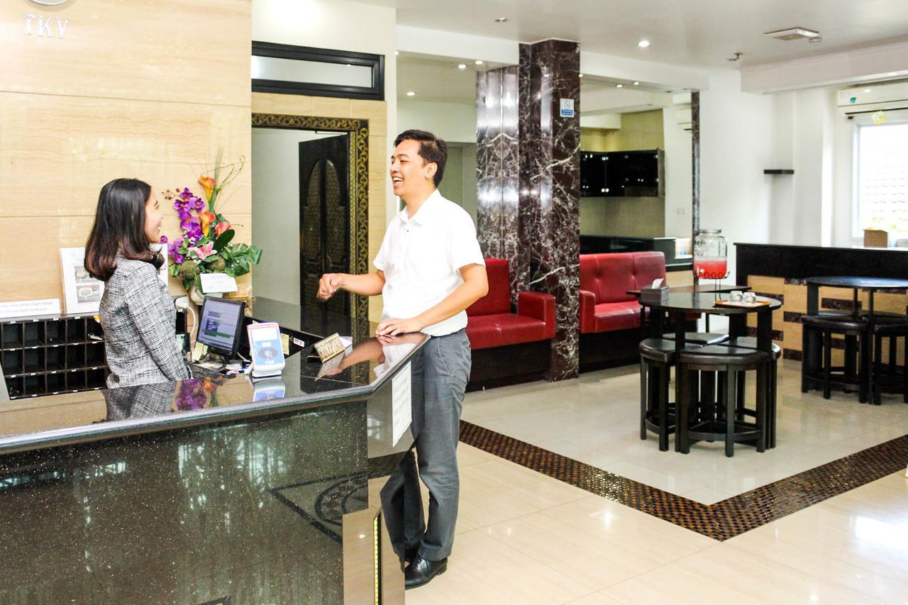 Kyo Serviced Apartment Jakarta Cilandak  Екстер'єр фото