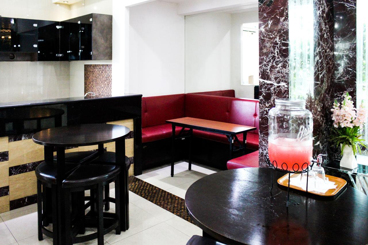 Kyo Serviced Apartment Jakarta Cilandak  Екстер'єр фото